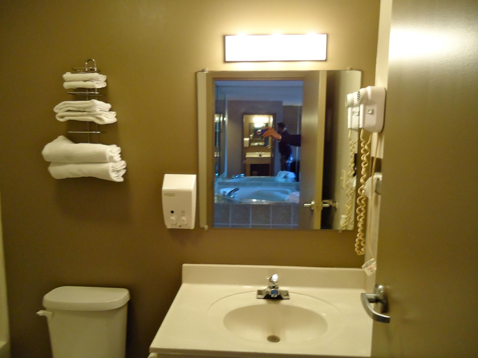 Super 8 By Wyndham Niagarawatervallen Buitenkant foto