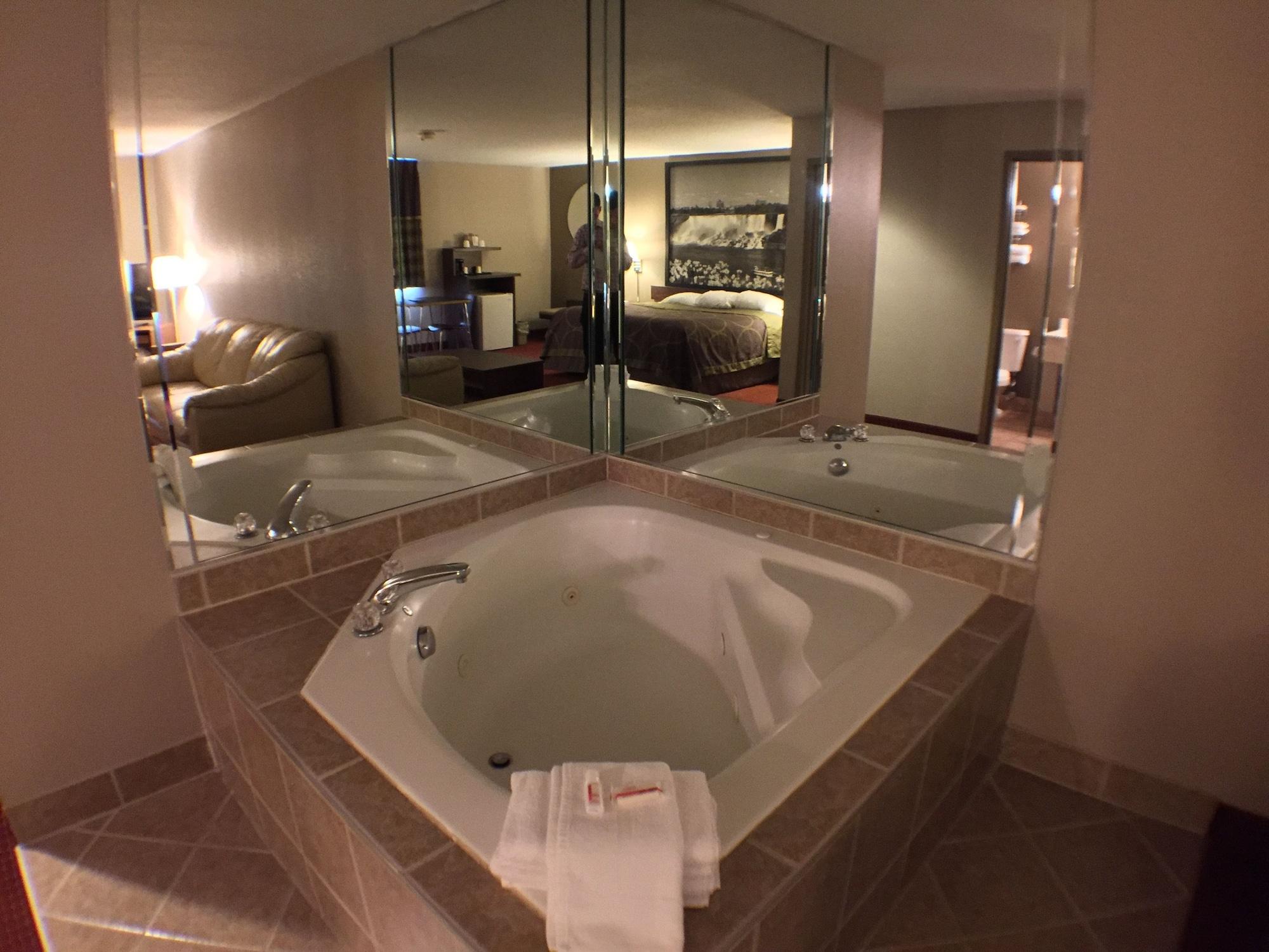 Super 8 By Wyndham Niagarawatervallen Buitenkant foto
