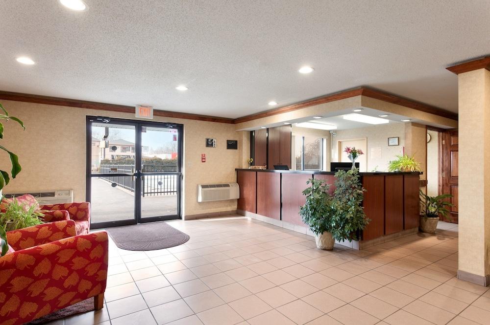 Super 8 By Wyndham Niagarawatervallen Buitenkant foto