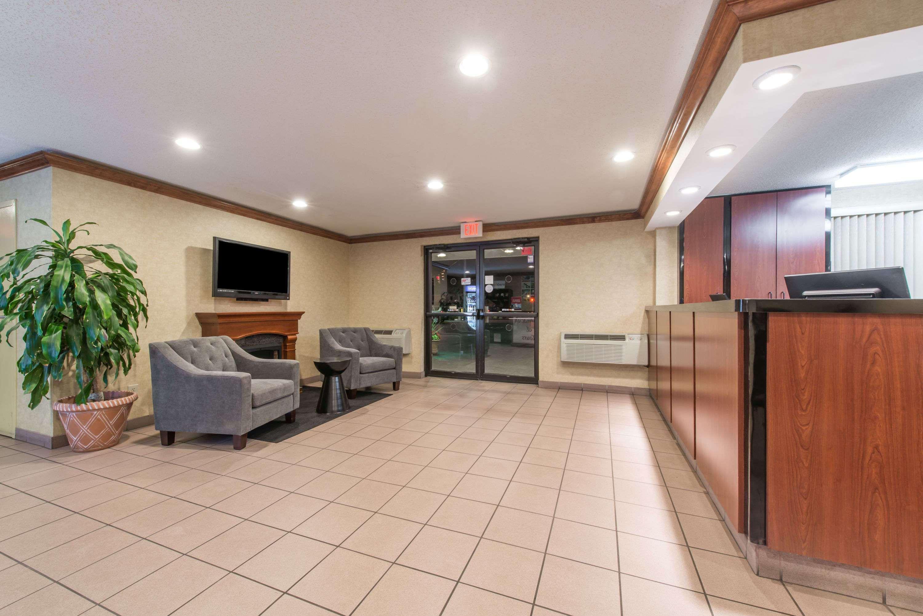 Super 8 By Wyndham Niagarawatervallen Buitenkant foto