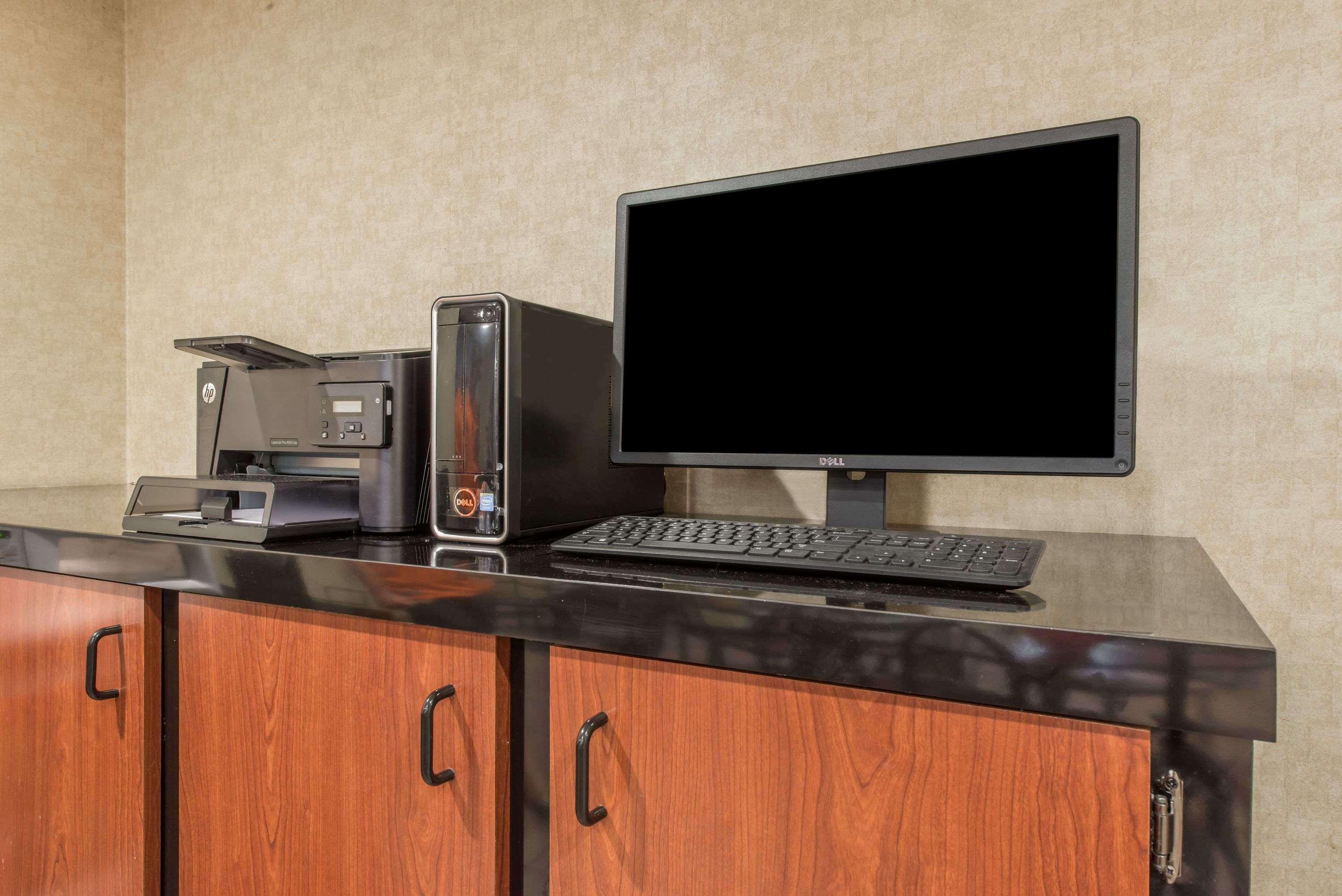 Super 8 By Wyndham Niagarawatervallen Buitenkant foto
