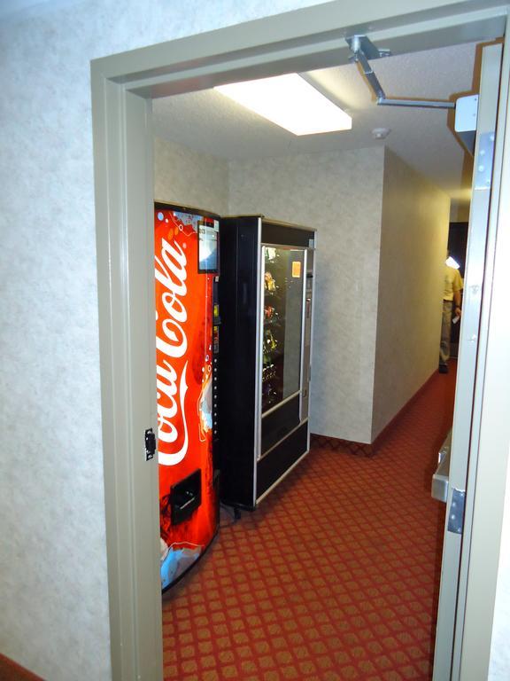 Super 8 By Wyndham Niagarawatervallen Buitenkant foto