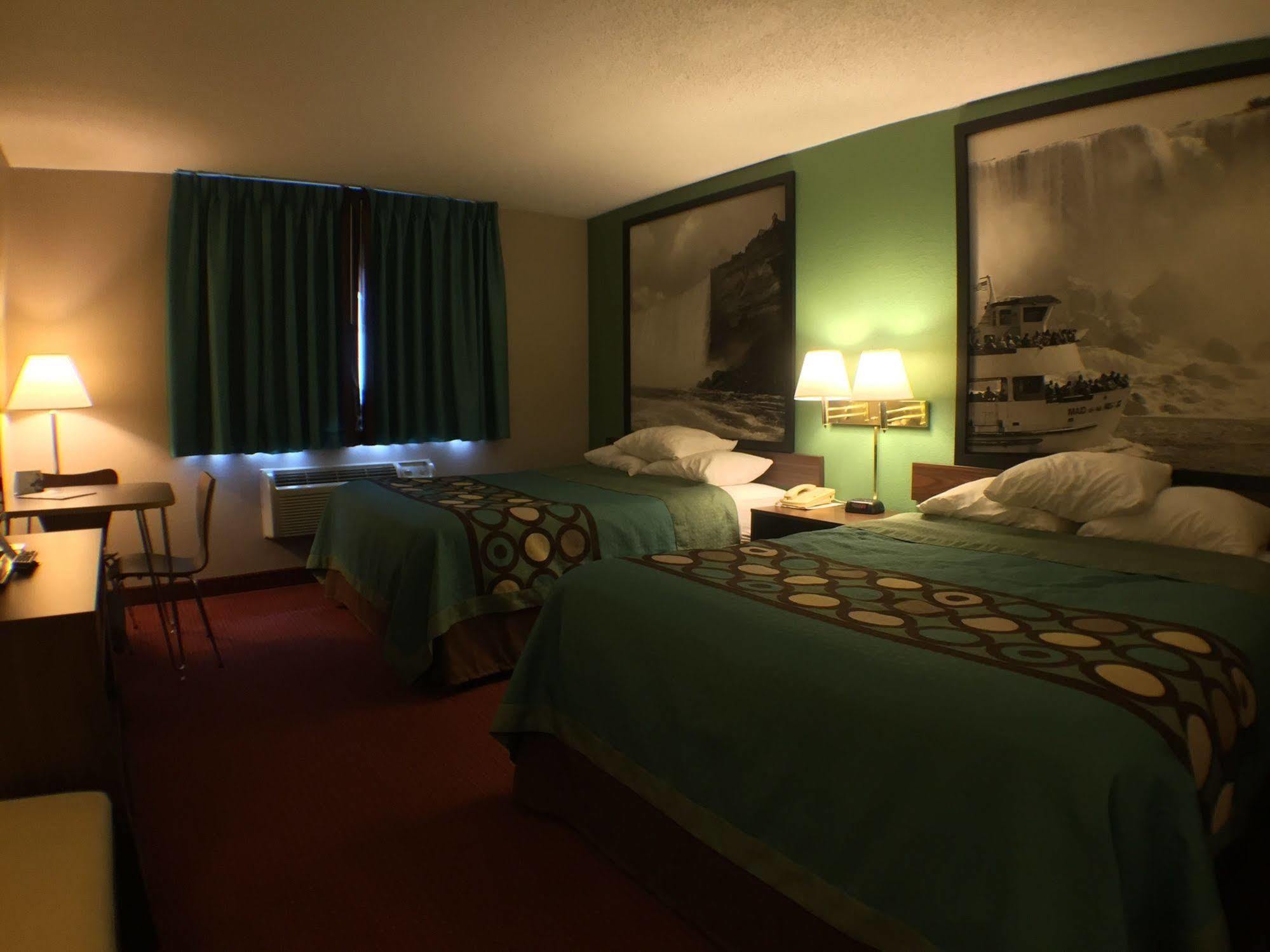 Super 8 By Wyndham Niagarawatervallen Buitenkant foto